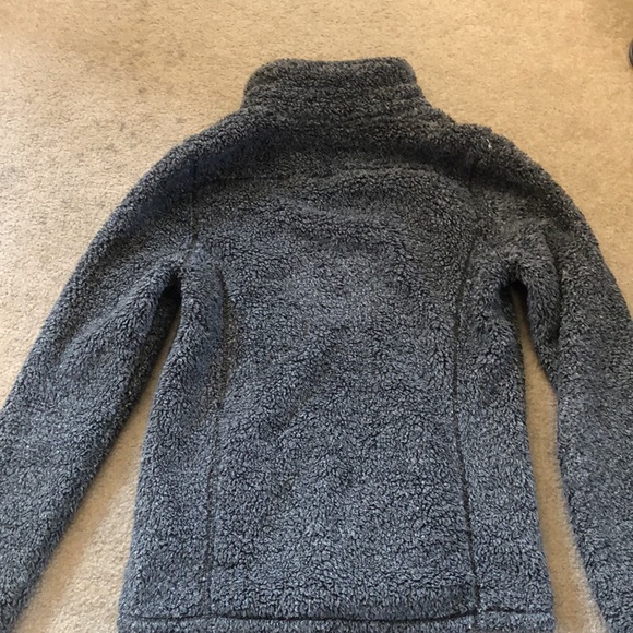 Woman’s GQ jacket - Picture 3 of 3